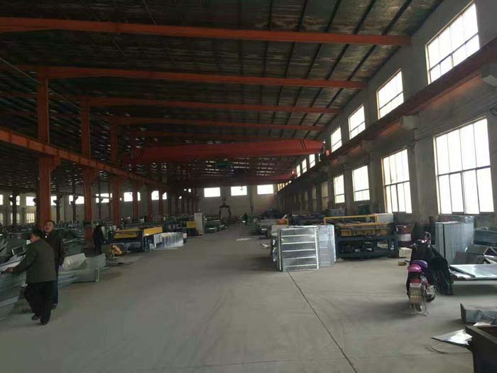 工廠環境--湖北名城通風管道安裝-襄陽中央空調